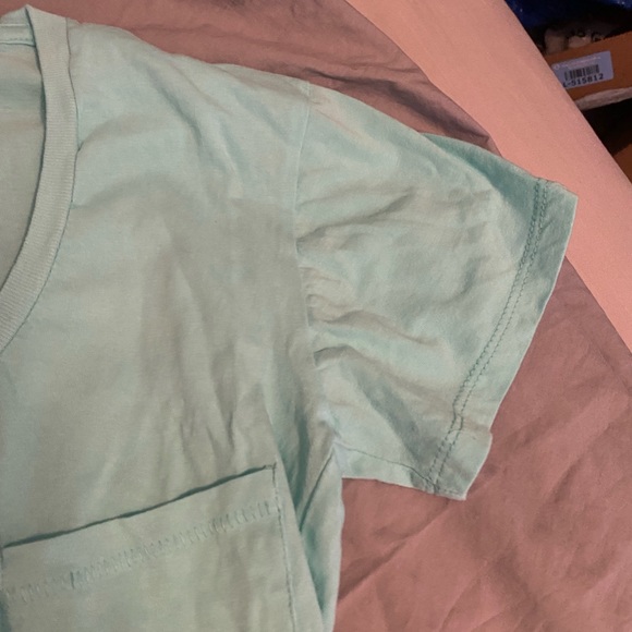 Scoop neck t-shirt with the famous Bavarian Inn Restaurant and Inn logo - Picture 4 of 8